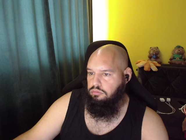 guessswho24