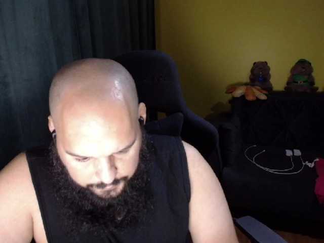 guessswho24