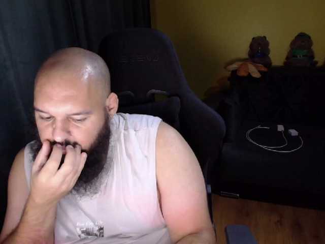 guessswho24