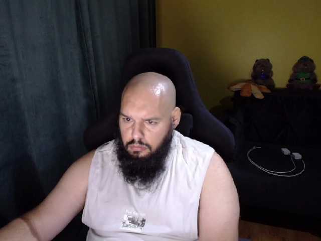 guessswho24