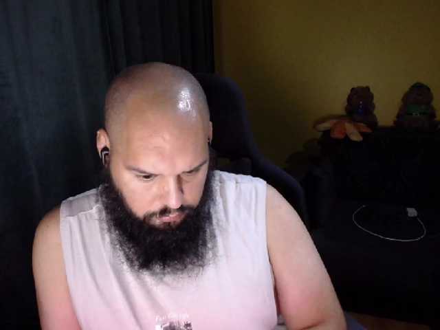 guessswho24