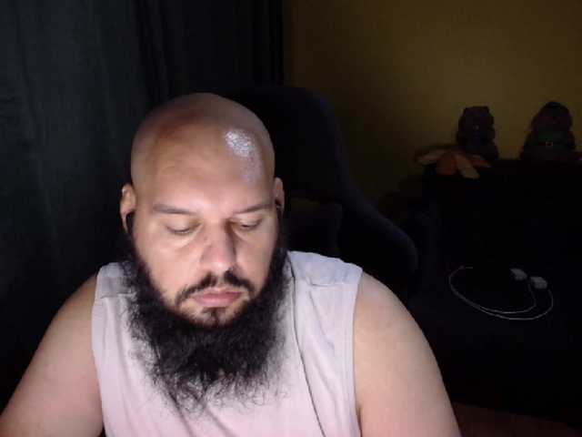 guessswho24
