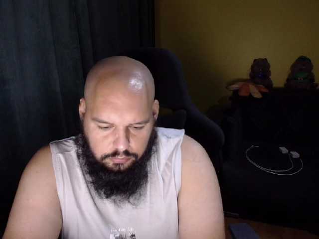 guessswho24