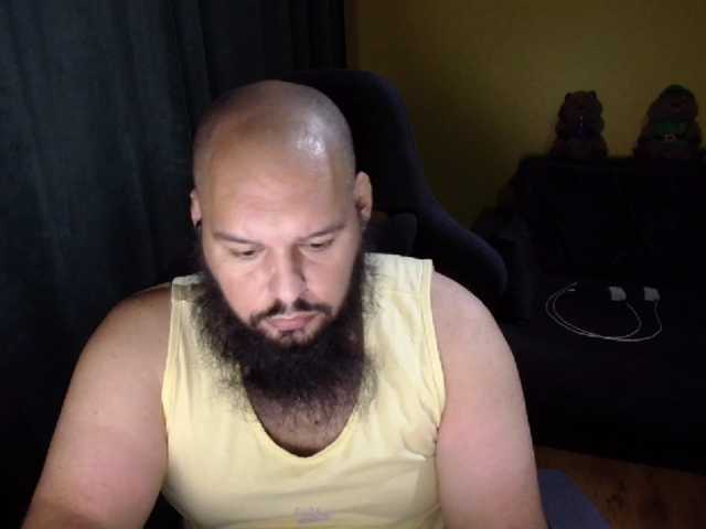 guessswho24