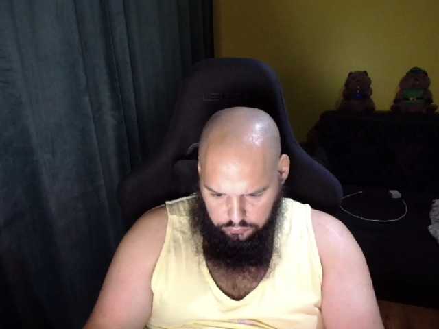 guessswho24