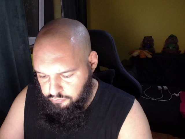 guessswho24