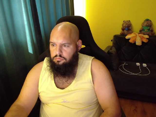 guessswho24