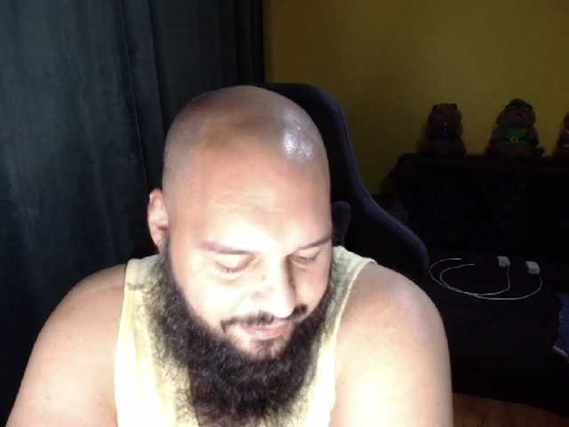 guessswho24