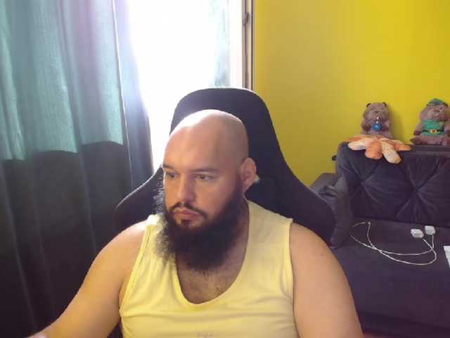 GuesssWho24