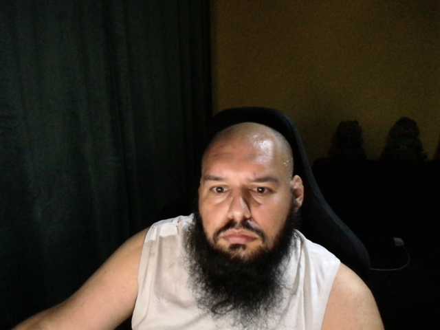 guessswho24