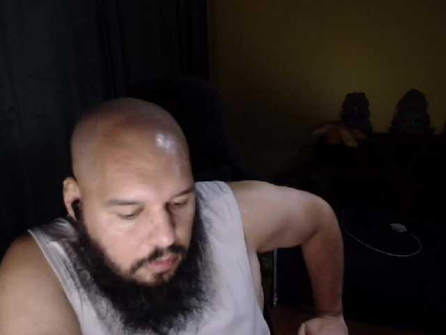 guessswho24
