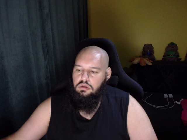 guessswho24