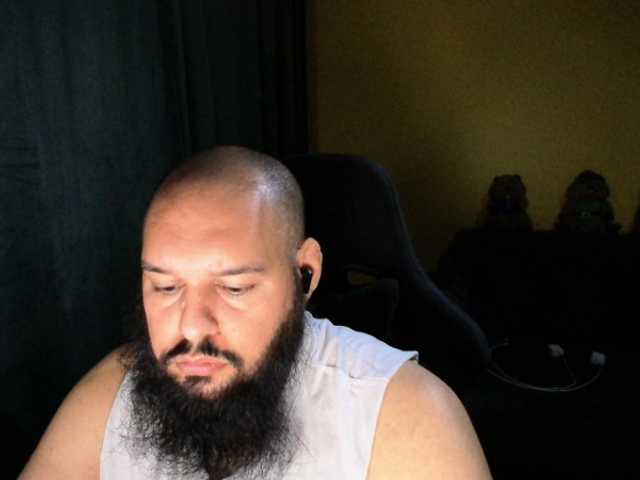 guessswho24