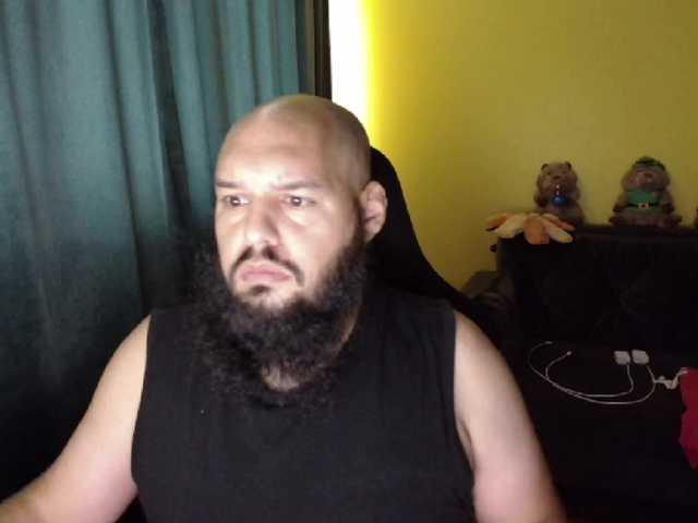 guessswho24