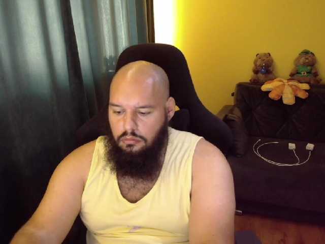 guessswho24