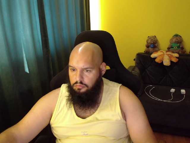 guessswho24
