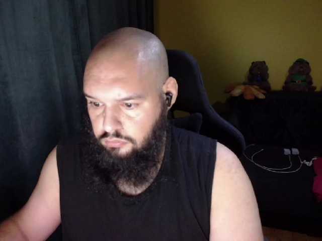 guessswho24