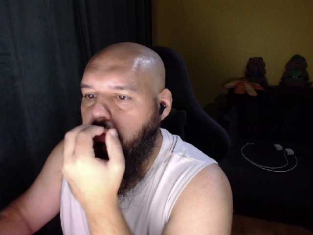 guessswho24