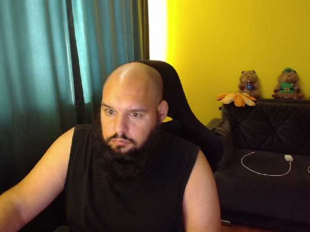 guessswho24