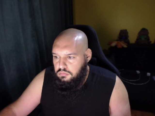 guessswho24
