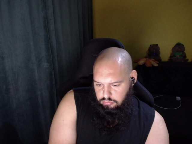 guessswho24