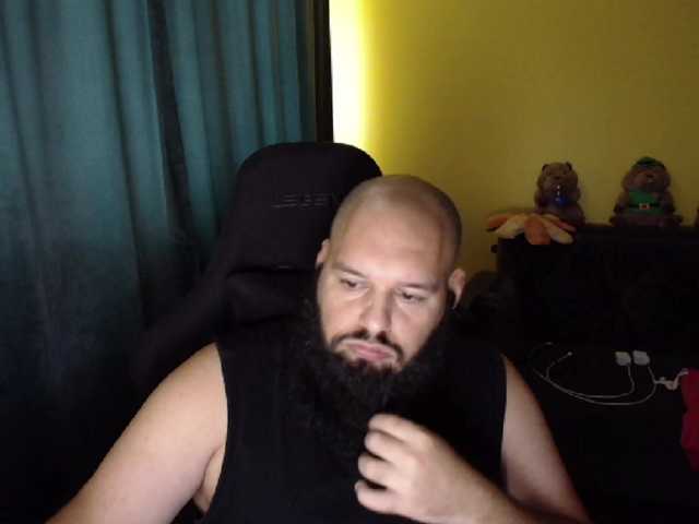 guessswho24