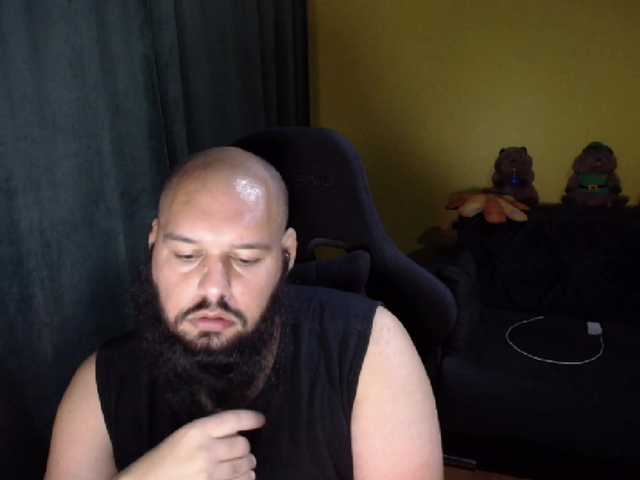 guessswho24
