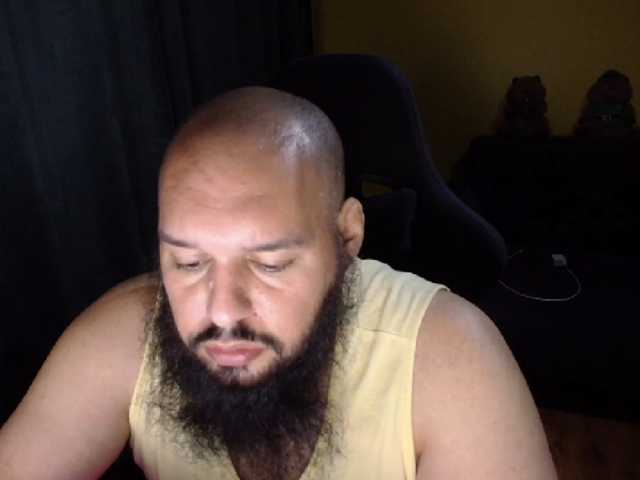 guessswho24