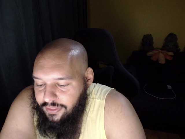 guessswho24