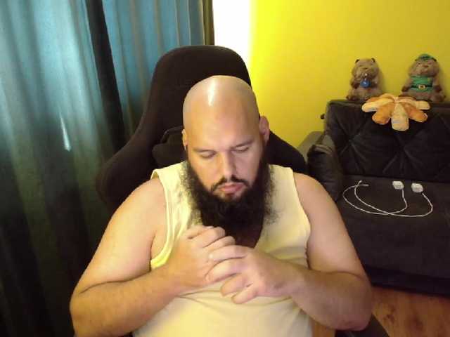guessswho24