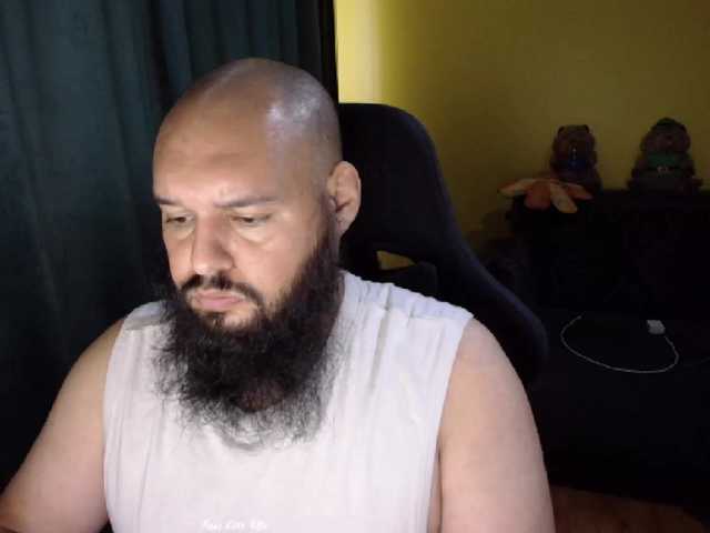 guessswho24