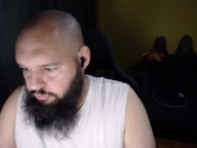 guessswho24