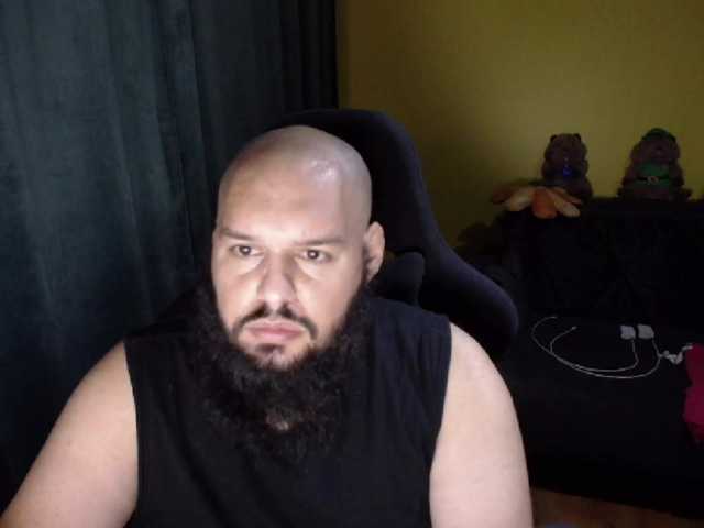 guessswho24