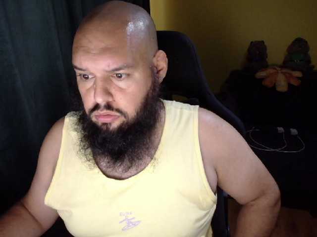 guessswho24