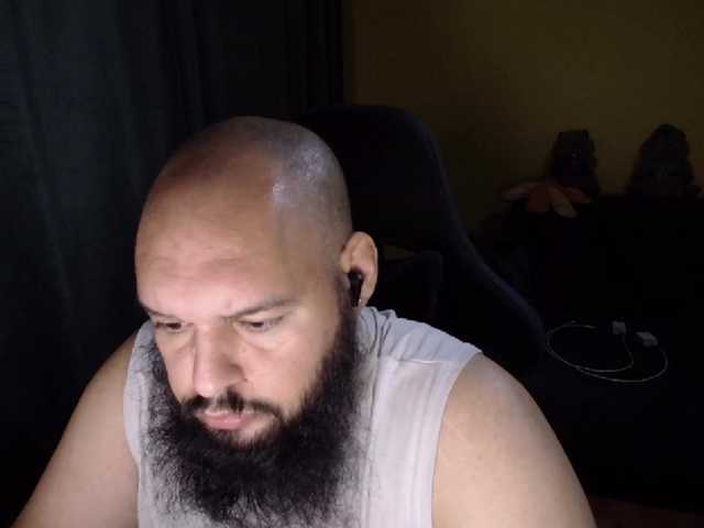 guessswho24