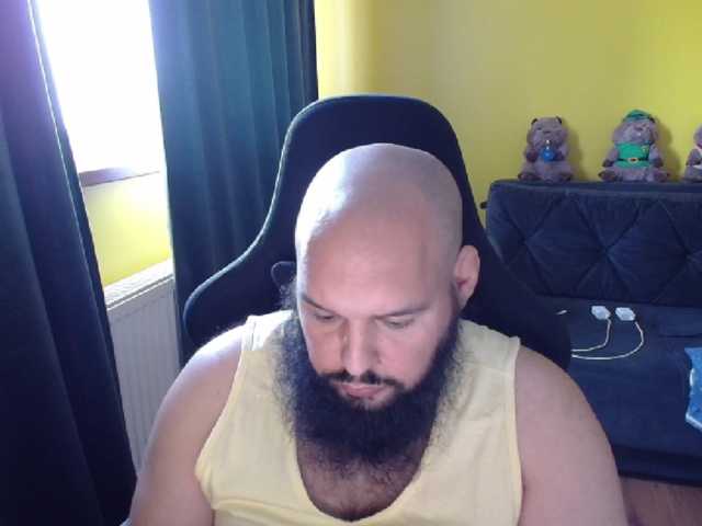 guessswho24