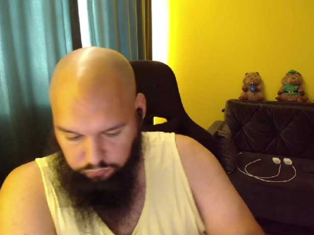 guessswho24