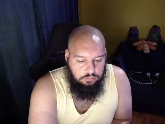 guessswho24