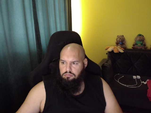 guessswho24