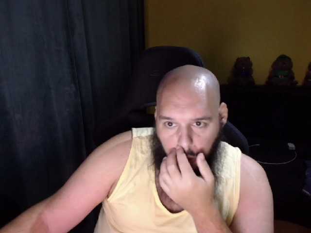 guessswho24