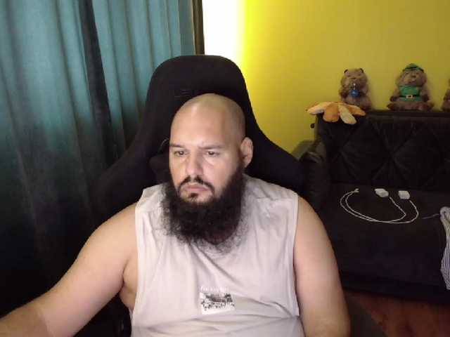 guessswho24