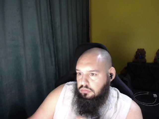GuesssWho24