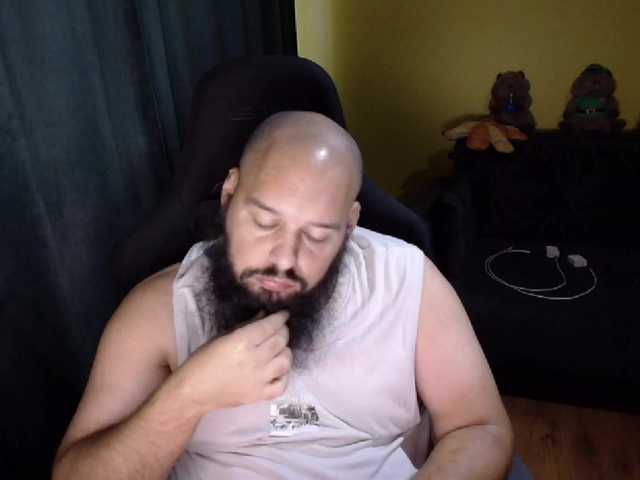 guessswho24