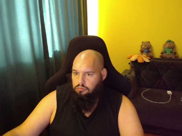 guessswho24