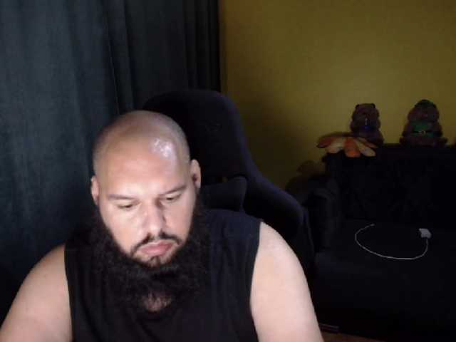guessswho24