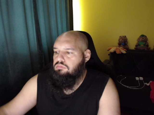 guessswho24