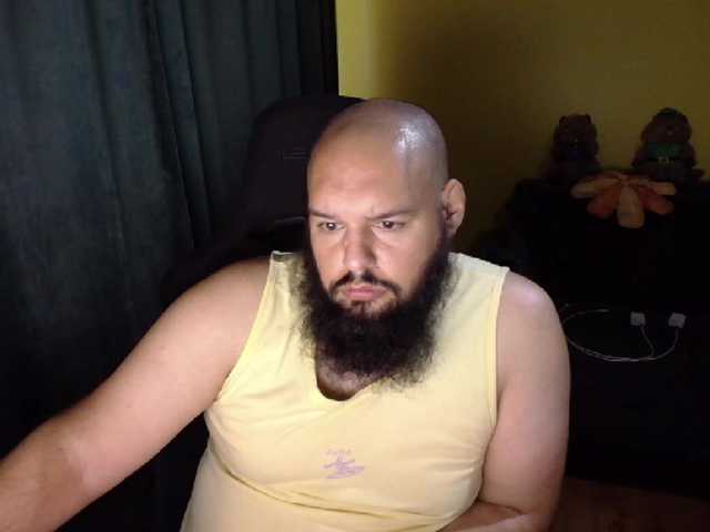 guessswho24