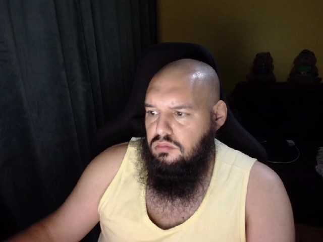 GuesssWho24