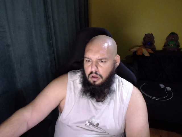 guessswho24