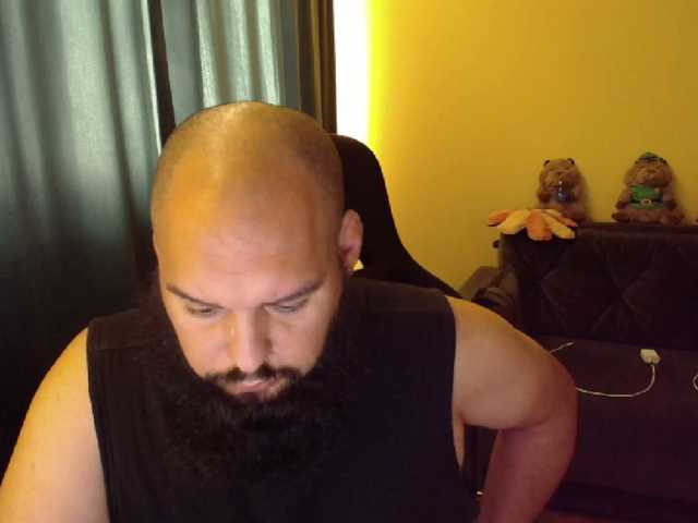 guessswho24